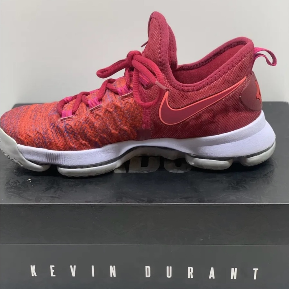 Nike Zoom KD 9 size 6.5 Y